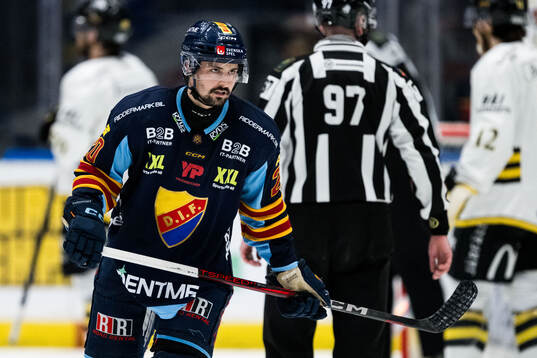 Djurgårdens Jonathan Tychonick deppar