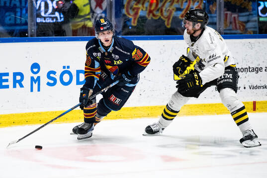 Djurgårdens Victor Eklund och AIKs Filip Windlert