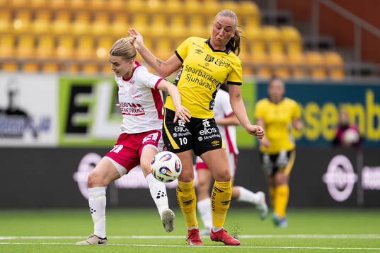 IK Uppsalas Olivia Mattsson och Elfsborgs Stina Jensen