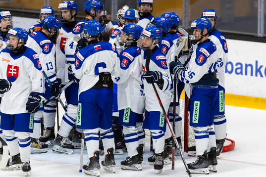 Players of Slovakia looks dejected