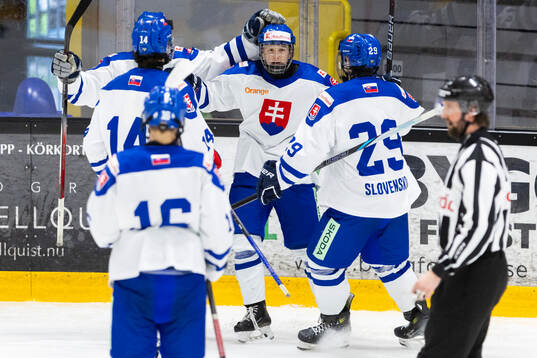 Richard Halas of Slovakia celebrates