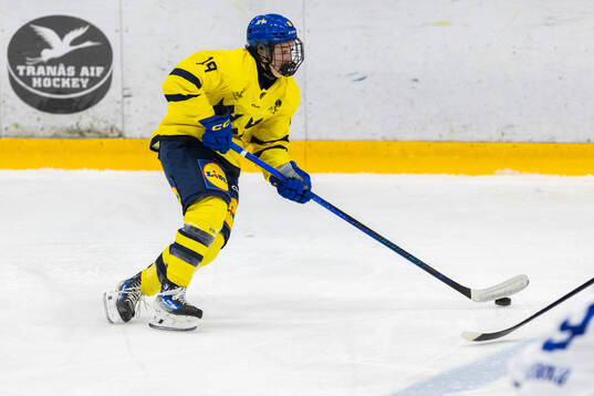 Loui Karlsson of Sweden