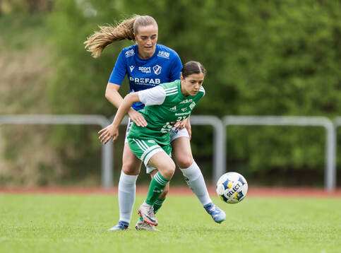 Halmstads Ellen Welandson Bolmenius och IK Zeniths Isabell