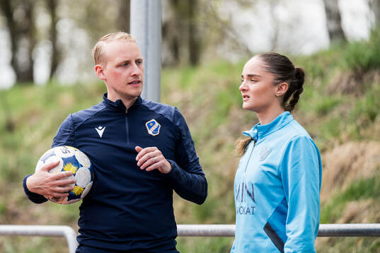 Halmstads tränare Andreé Johansson och Blearta Osmani