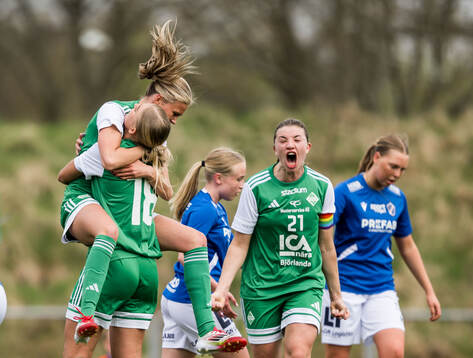 IK Zeniths Ellen Richardson, Klara Benson jublar