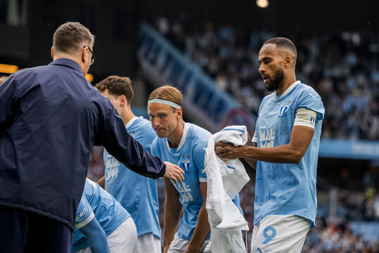 Malmö FFs Erik Botheim och Isaac Kiese Thelin