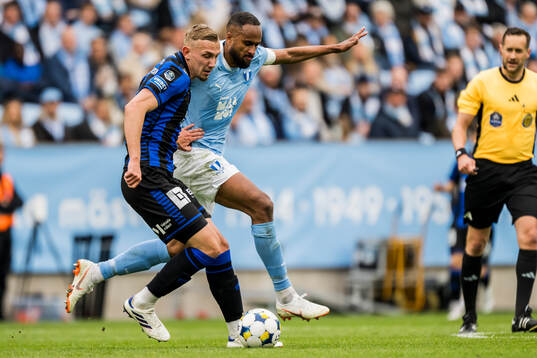 Sirius Jakob Voelkerling Persson och Malmö FFs Isaac Kiese