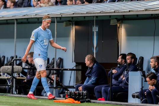 Malmö FFs Erik Botheim deppar