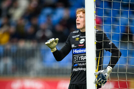 Degerfors målvakt Rasmus Forsell