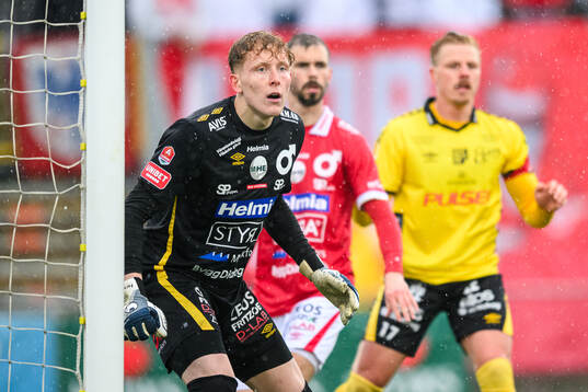 Degerfors målvakt Rasmus Forsell