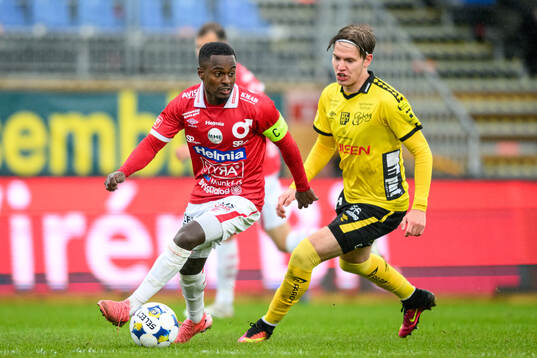 Degerfors Nahom Netabay och Elfsborgs Taylor Silverholt