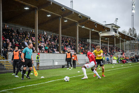 Degerfors Mamadouba Diaby och Elfsborgs Gottfrid Rapp