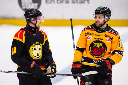 Brynäs Linus Ölund och Luleås Einar Emanuelsson