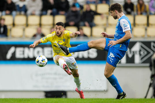 Falkenbergs Leonardo Farah Shahin och Oddevolds Erik