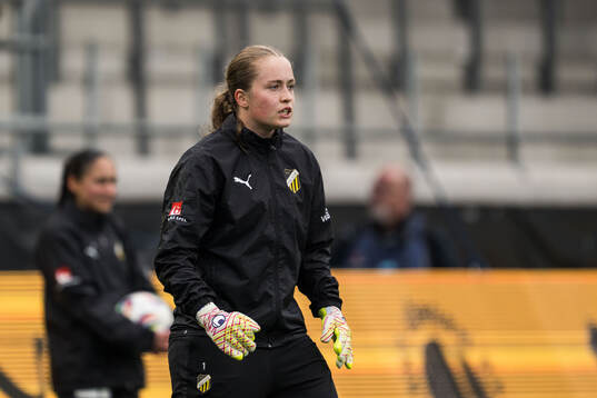 Häckens målvakt Fanney Birkisdottir