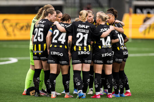 Häckens spelare samlas