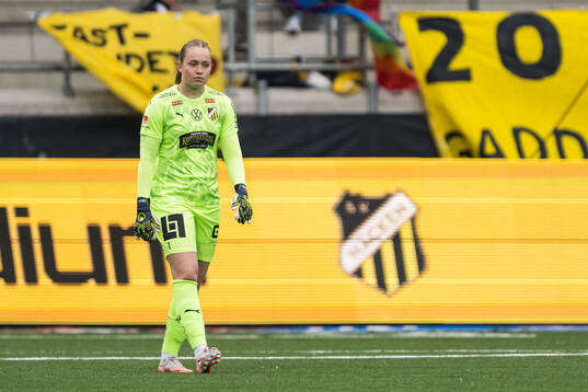 Häckens målvakt Fanney Birkisdottir