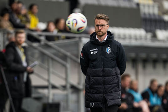 Växjö DFFs huvudtränare Olof Unogård