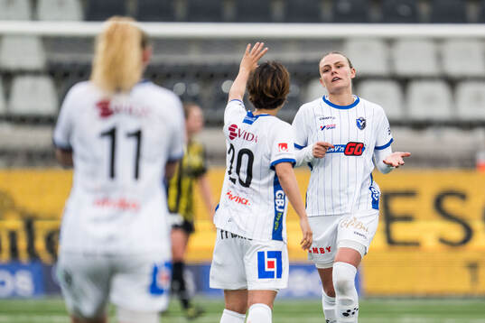 Växjö DFFs Maja Bodin jublar