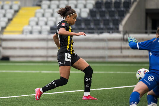 Häckens Felicia Schröder