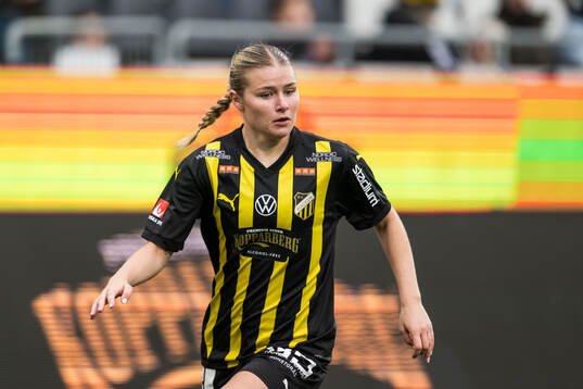 Häckens Emilie Carlberg Byrnak