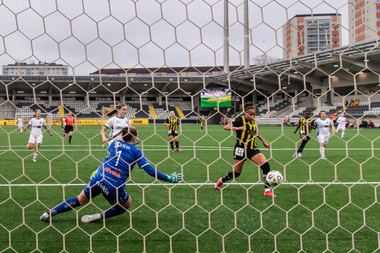 Häckens Felicia Schröder gör 3-1 bakom Växjö DFFs