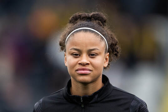 Häckens Felicia Schröder