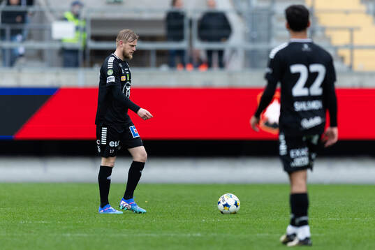 Örebros Karl Holmberg deppar