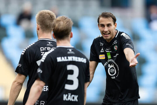Örebros Melvin Bajrovic och Oskar Käck
