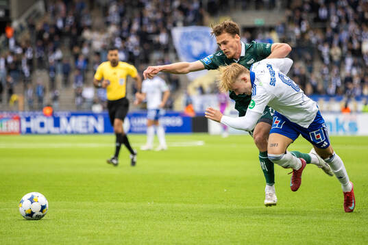 Halmstads Villiam Granath och IFK Norrköpings Isak Andri