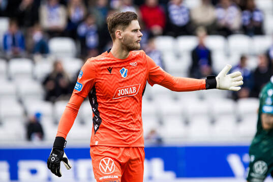 Halmstads målvakt Tim Rönning