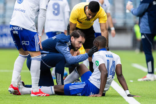 IFK Norrköpings Yahya Kalley har ont