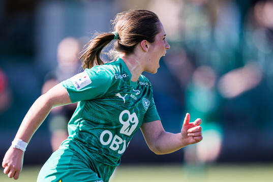 Mari Fisketjøn Indrebø of HamKam celebrates