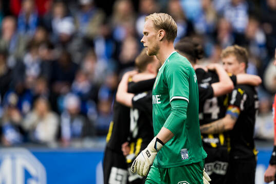 IFK Göteborgs målvakt Pontus Dahlberg deppar