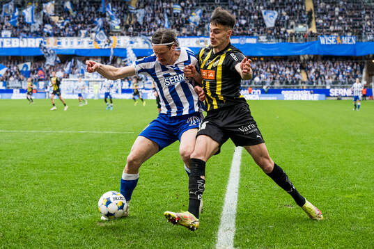 IFK Göteborgs Gustav Svensson och Häckens Srdjan Hrstic