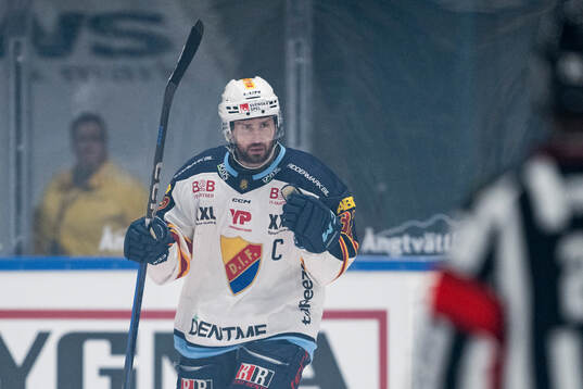 Djurgårdens Marcus Krüger jublar