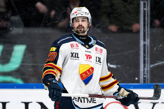 Djurgårdens Jonathan Tychonick deppar