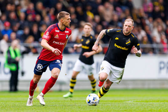 Östers Ivan Kricak och AIKs John Guidetti