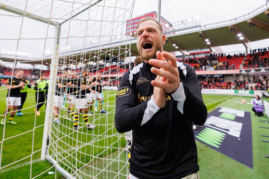 AIKs John Guidetti jublar