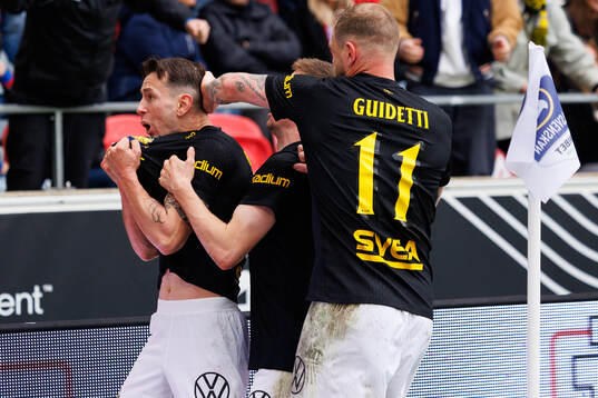 AIKs Bersant Celina jublar