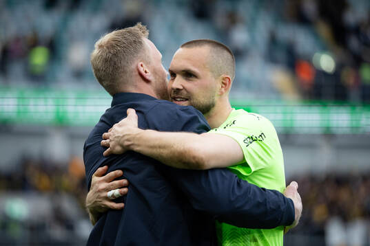 Häckens målvakt Peter Abrahamsson och målvakt Oscar