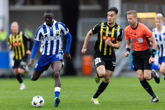 IFK Göteborgs Imam Jagne och Häckens Srdjan Hrstic