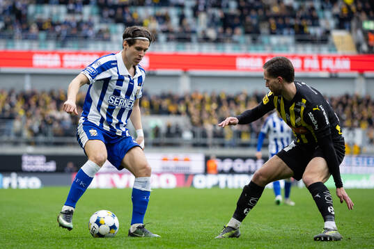 IFK Göteborgs Eman Markovic och Häckens Adam Lundkvist