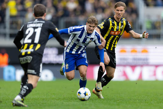 IFK Göteborgs Felix Eriksson och Häckens Samuel Leach Holm