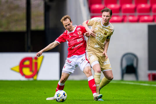 Kalmars Saku Ylätupa och Östersunds Philip Bonde