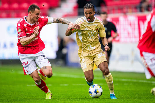Kalmars Melker Hallberg och Östersunds Nebiyou Perry