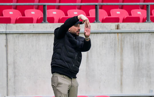 Östersunds tränare Kiarash Livani
