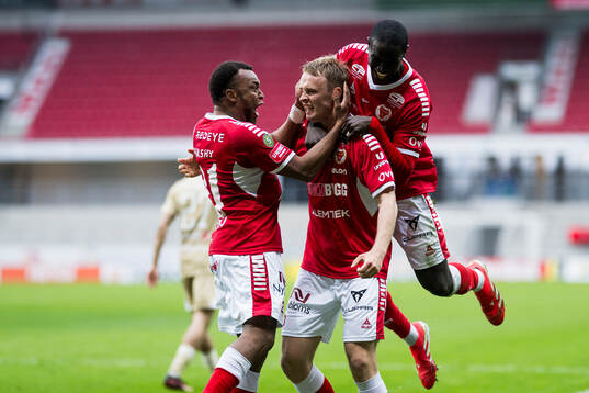 Kalmars Sivert Engh Øverby jublar