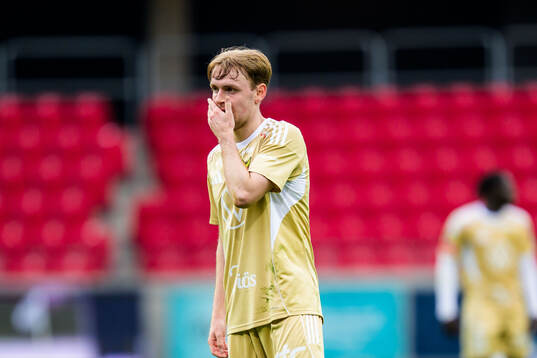 Östersunds Simon Marklund deppar