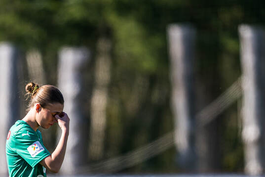 Sara Bræk of HamKam looks dejected